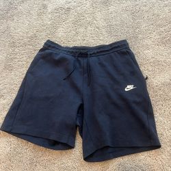 Nike Tech Fleece 