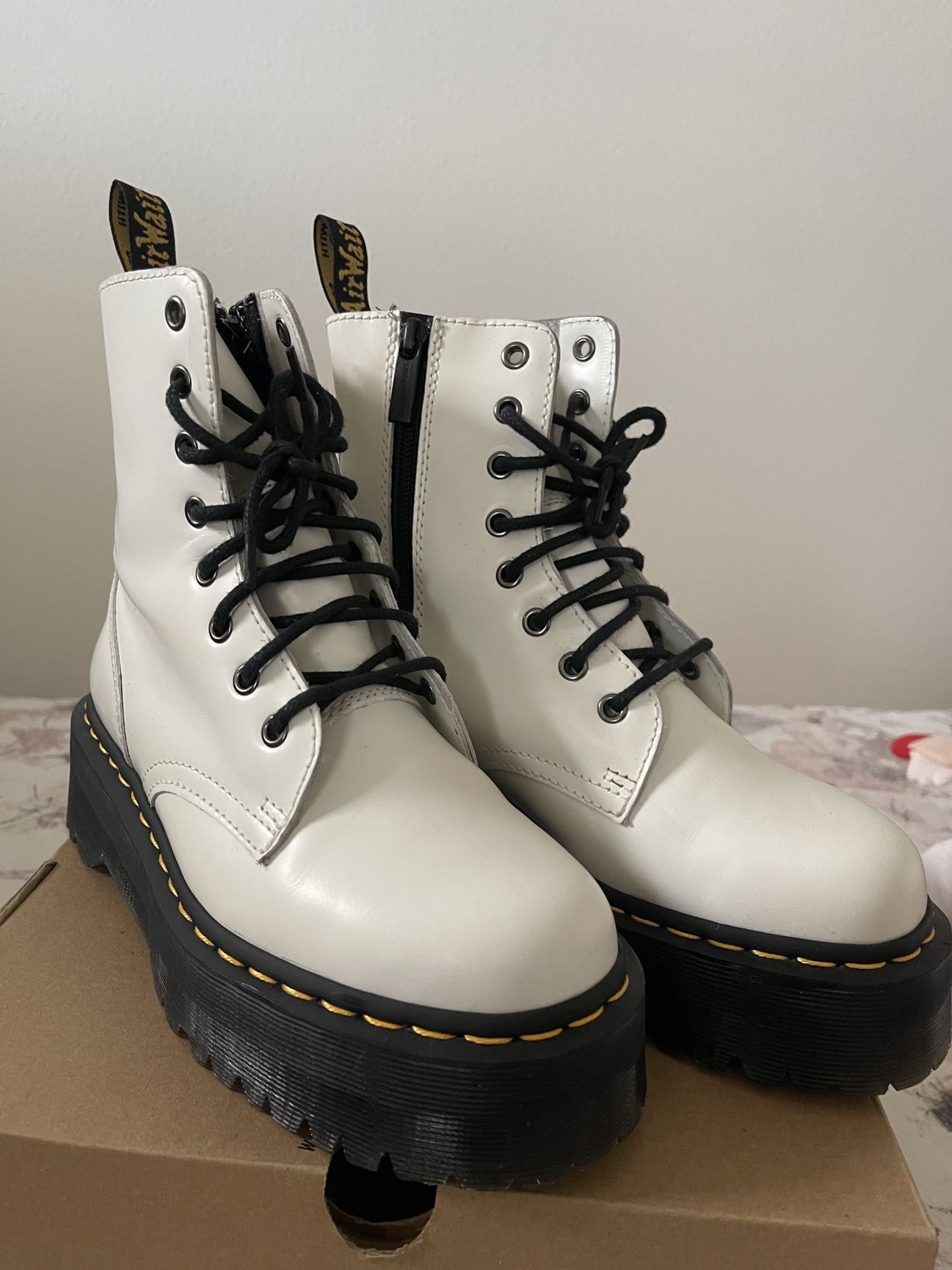 Dr Martens