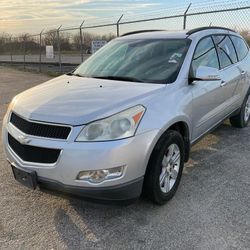 2010 CHEVROLET TRAVERSE LT, 3rd Row Seats 