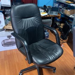 Great Condition Office Chair With New Wheels