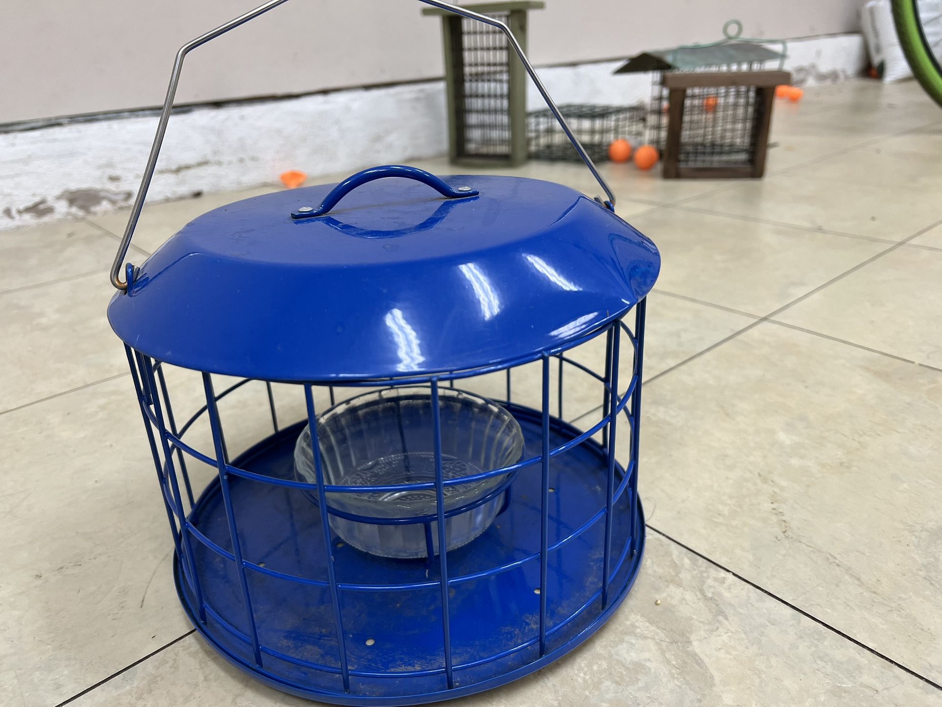 Squirrel Proof Bird Feeders