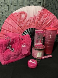 Purse, Fan, Cup Set