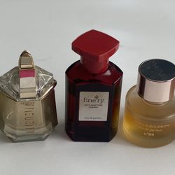 5 Bottles Of Perfume