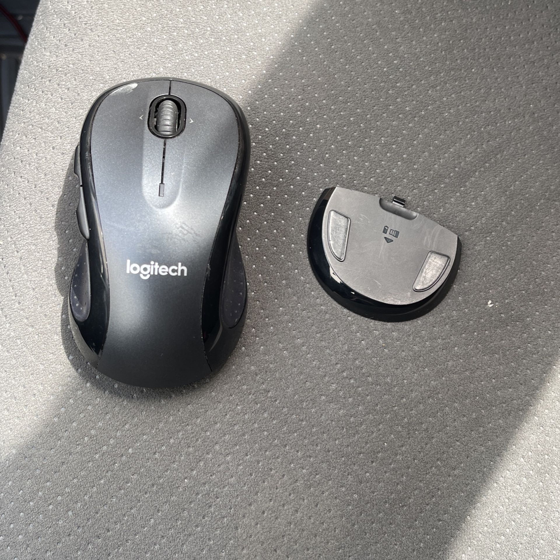 Logitech M510 (‎(contact info removed)30) Wireless Mouse missing usb