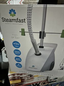 Steamfast SF-547 Full-Size Garment Steamer, 78 oz Water Tank, White