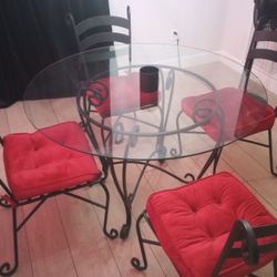 Glass Dining Room Table And Chairs 