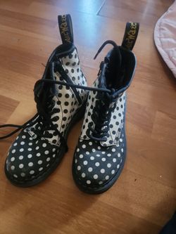 Kids doc Martins