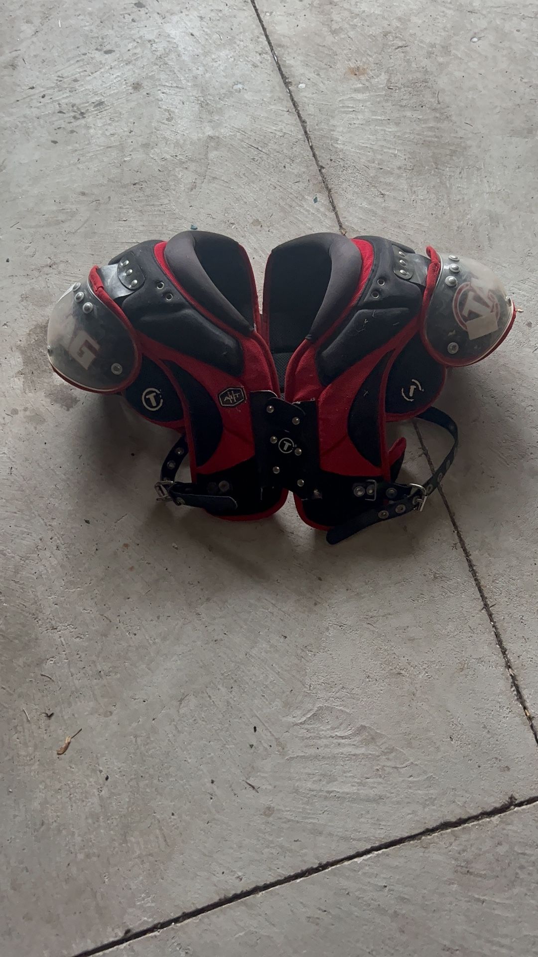 Football Pads Large
