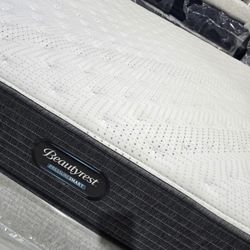 King Sizes Mattress Set 