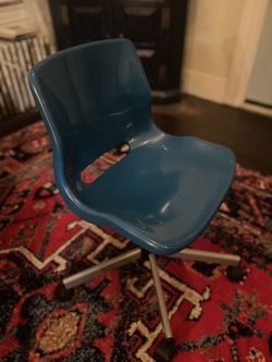 Office / Desk / Vanity Chair