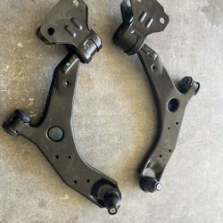 Lower Control Arms 2010-2013 Mazda3 