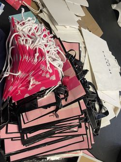 Paper Bags VS Bath And Coach