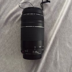 cannon zoom lens EF 75-300mm 1.4-5.6 F