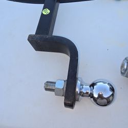 Reese Towpower Hitch Ball and Mount