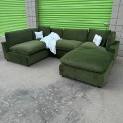 5-Piece Modular Cloud Couch Sectional DELIVERY AVAILABLE