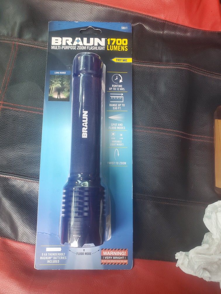 Braun Flashlight