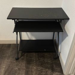 Black Desk
