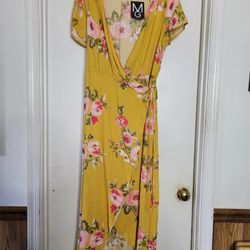 NWT Mlle Gabrielle Wrap Dress 