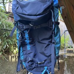 Patagonia Snow Drifter Backpack 40L