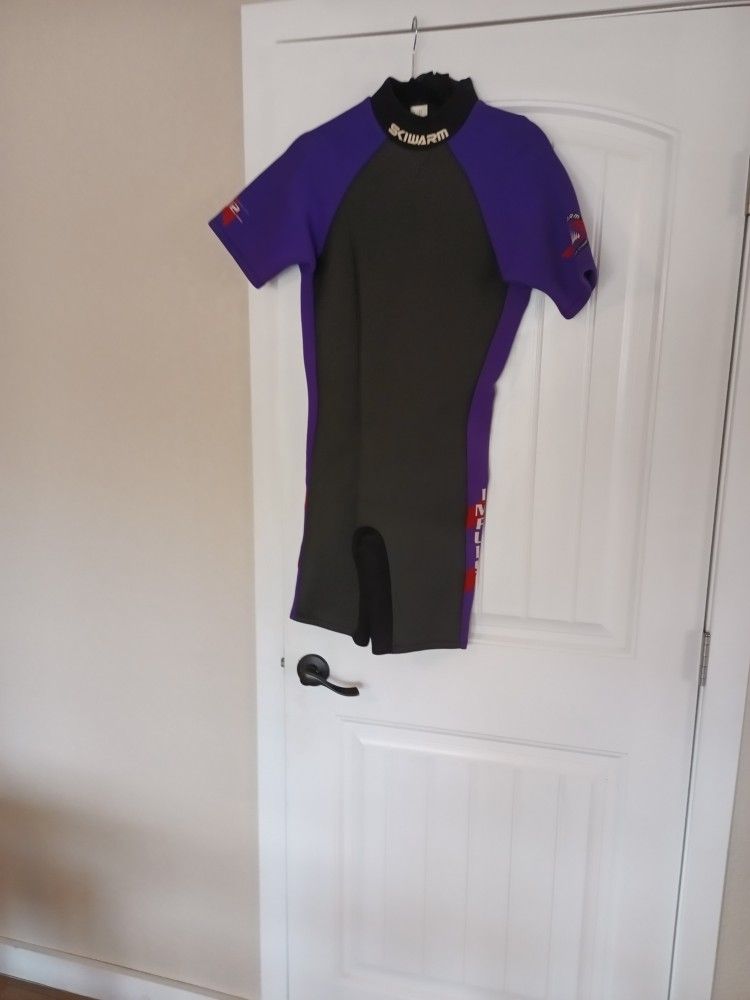 Wet Suit Size Medium