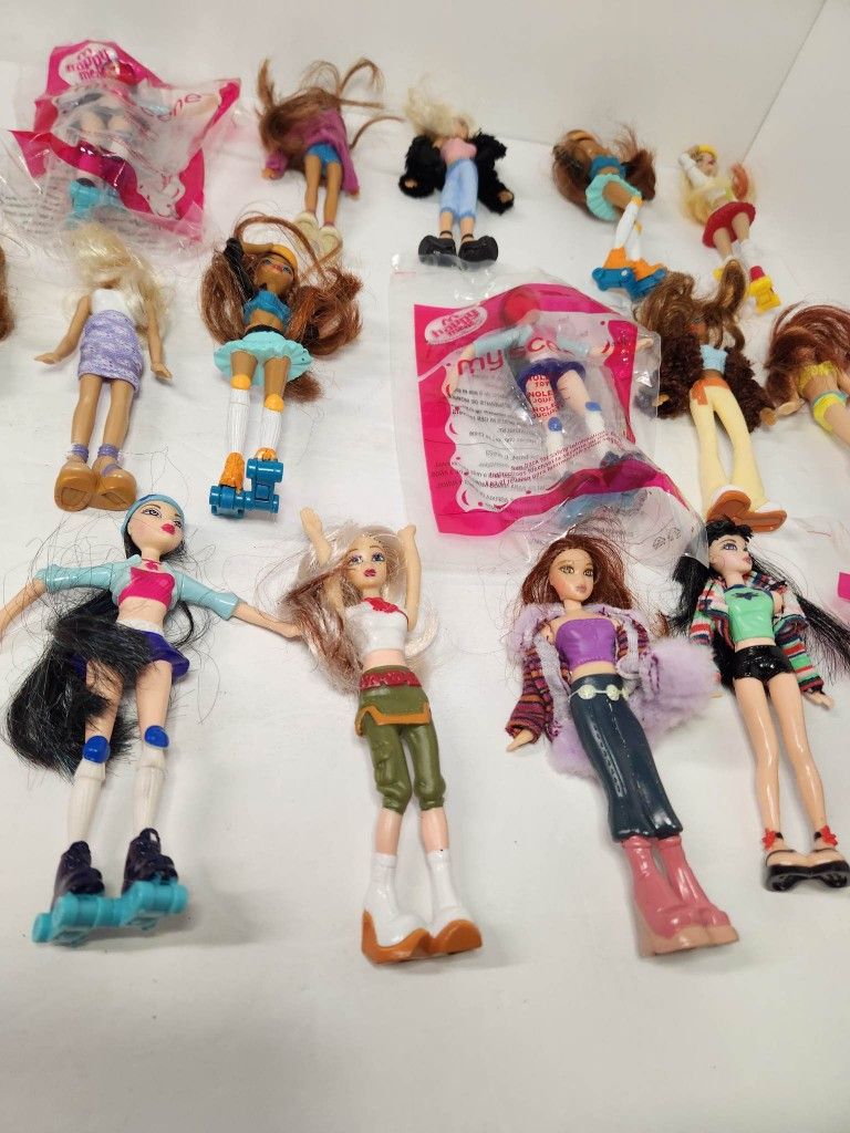 Lot of 17 McDonald s Happy Meal Toys Barbie My Scene Mattel Dolls for Sale in Patterson CA OfferUp