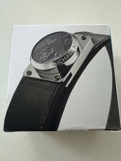 Michael Kors Access Women's Watch Hunger Stop Activity Tracker