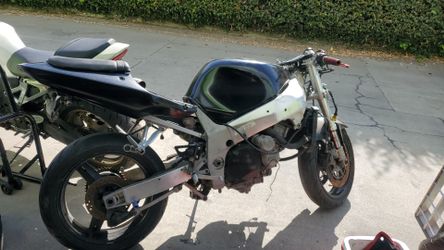 Suzuki Gsxr (contact info removed)