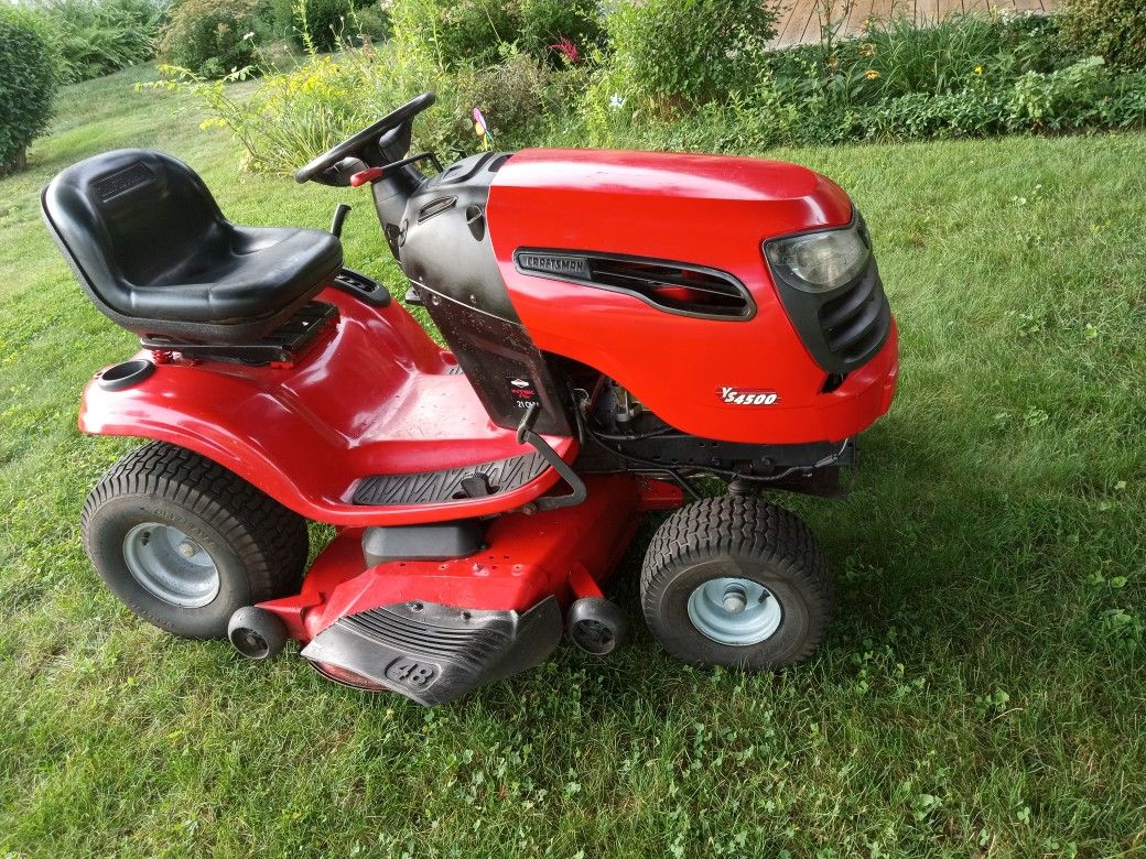 Craftsman Hydrostatic 48" Tractor 