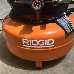 Ridgid 6 Gallon Air Compressor
