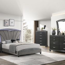 4 Pc Queen Bedroom Set 