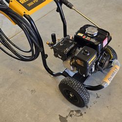 Dewalt 3600psi Gas Pressure Washer