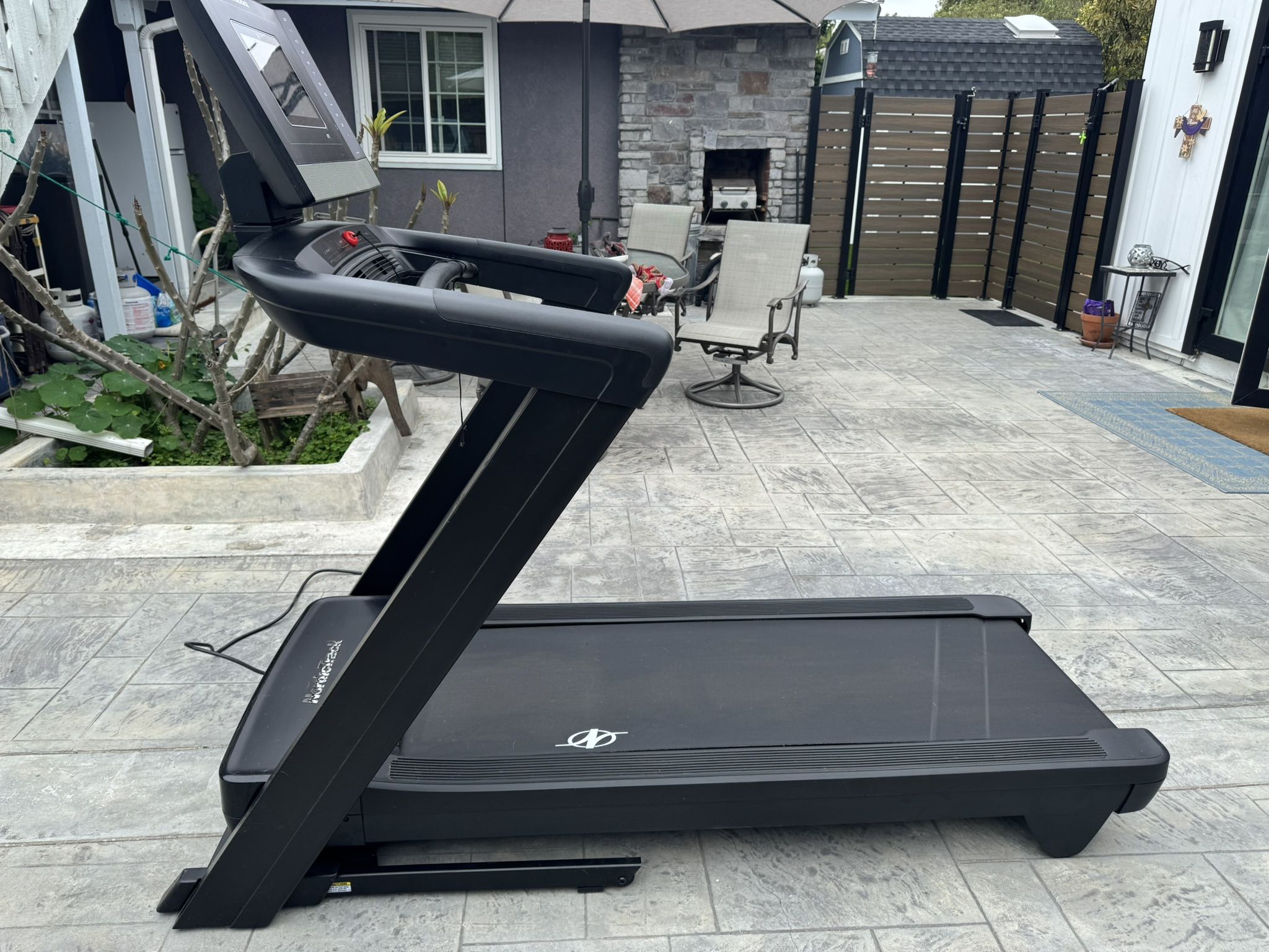 Nordictrack Treadmill and Rowing Machine