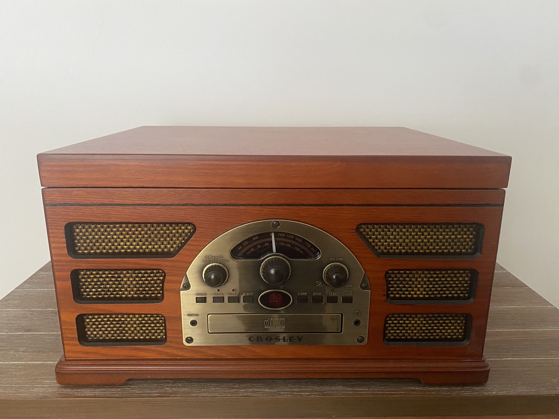 Crosley Rochester CR66 5-in-1 Record Player