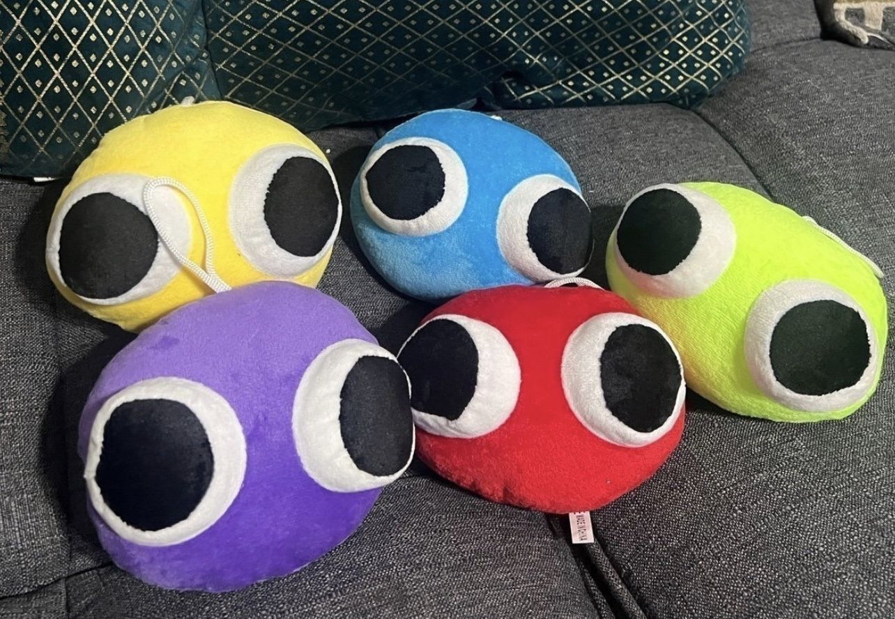 5 rainbow friends plushie lookies