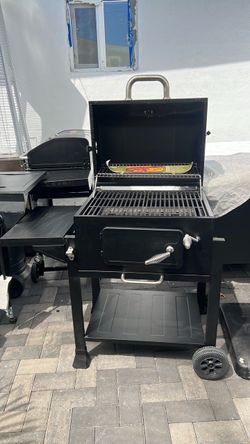 Black Charcoal BBQ Grill with Side Shelf