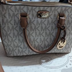 Michael Kors Purse 