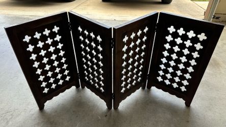 Free Standing Pet Gate