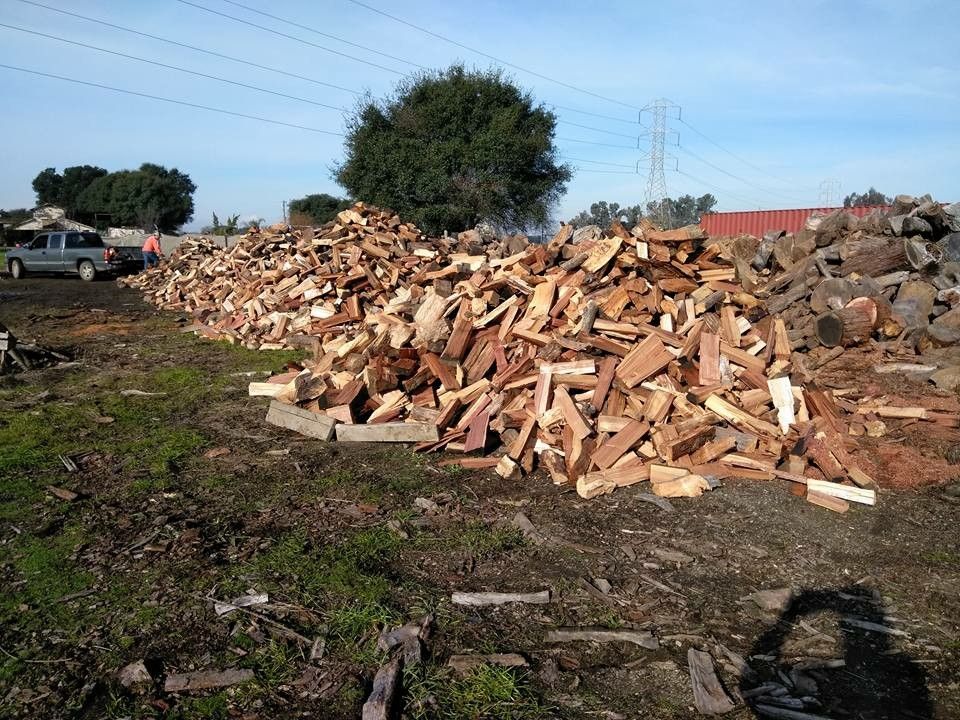 🔥🔥 CAMPING FIREWOOD $50 on up!! SEASONED 3 YEARS SPLIT & ROUNDS!!! 🔥