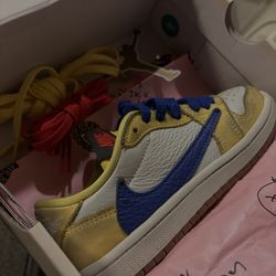 Travis Scott canary size 11C