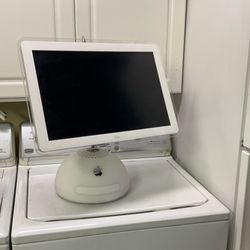 Old school iMac turns on. No cables,keyboard,or mouse.