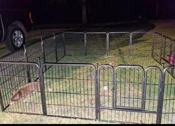 Brand new 16 pieces  of dog fence