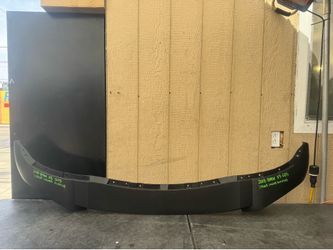 2018 BMW X5 G05 FRONT LOWER BUMPER COVER OEM USED
