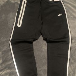 Nike Tech Sweats 