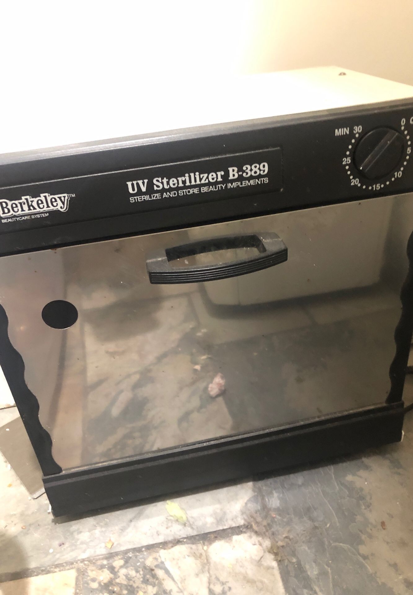 Berkeley UV sterilizer B-389