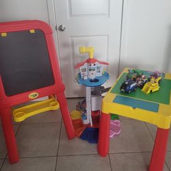 PAW PATROL/CHALK BOARD/TABLE