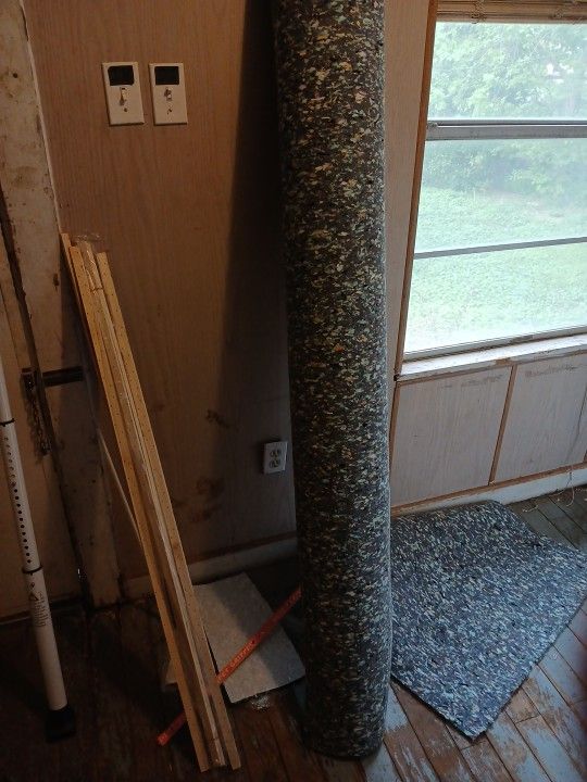 Carpet Foam And Tack Strips