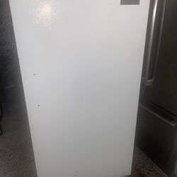 Frigidaire Upright Freezer 
