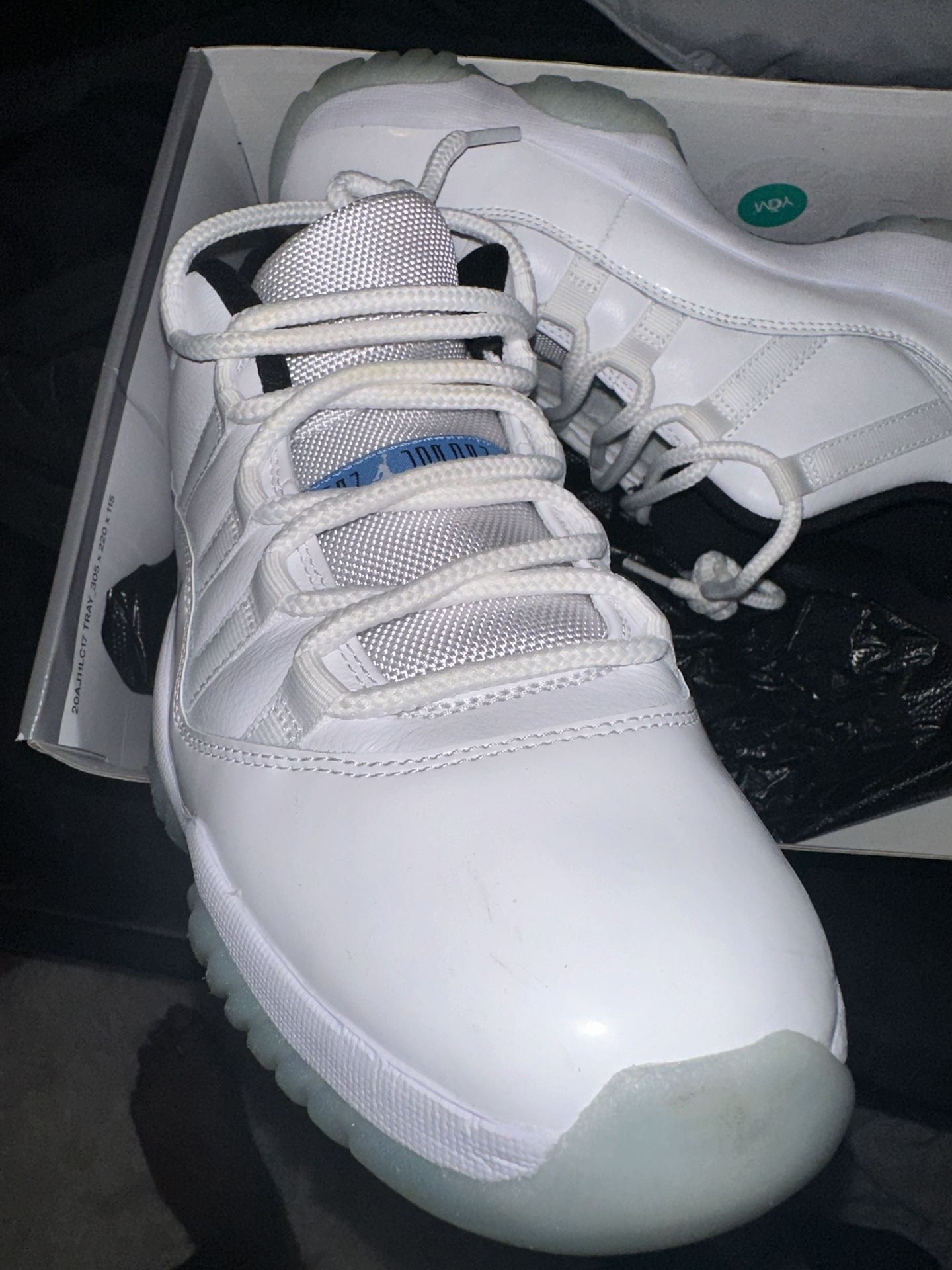 Air jordan 11 retro low white/legend Blue