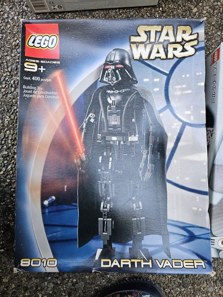 Lego Star Wars Darth Vader Model 8010