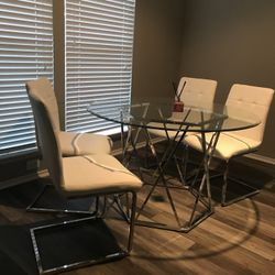 Round Glass Table w/ 4 Chairs 